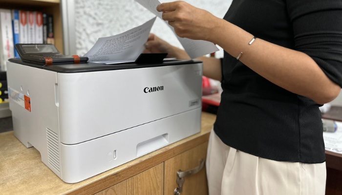 máy in Canon LBP243Dw máy in Canon LBP243Dw